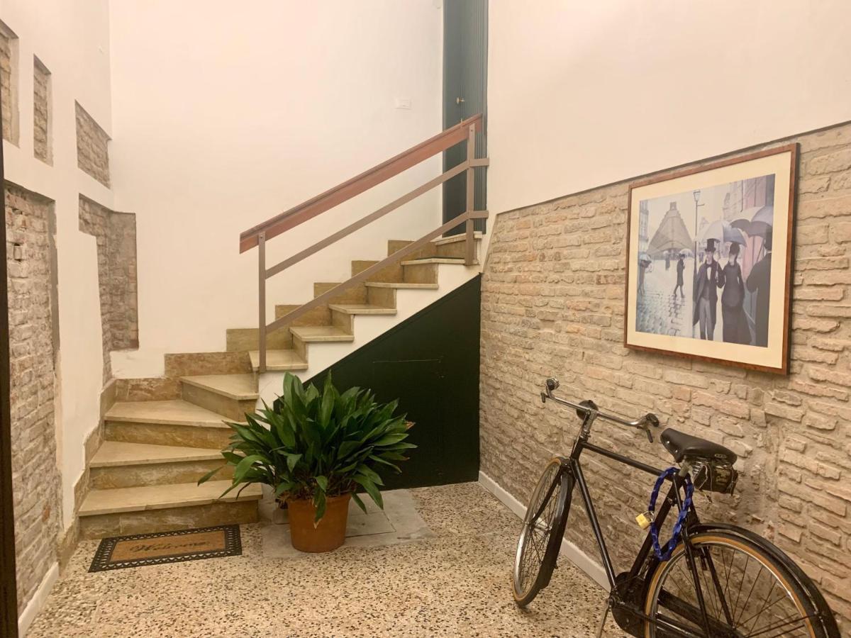 Apartamento Casa Colomba Ferrara Exterior foto